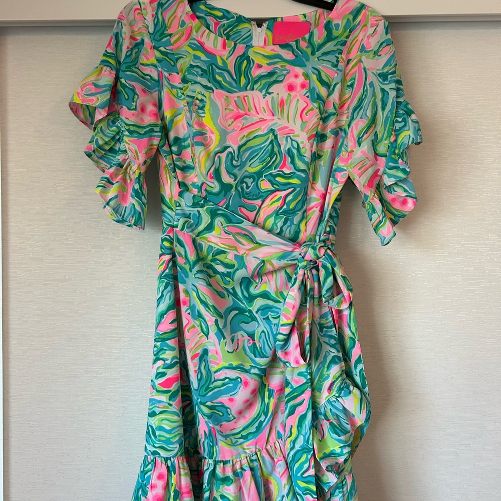 Lilly Pulitzer Ruffle Sleeve Dress size 4